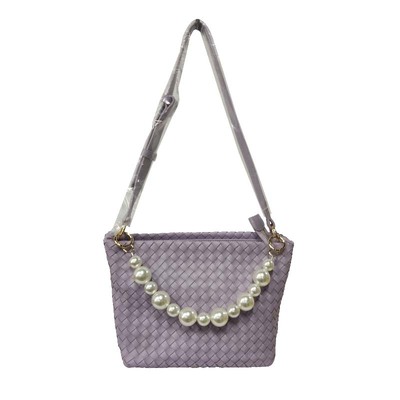 Purple pearl chain in inclined shoulder bag